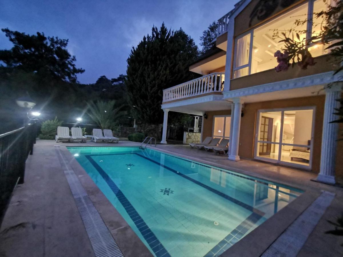 Villa 5 Star Villa, Private Chef, Daily Housekeeping, Concierge, 1040 *